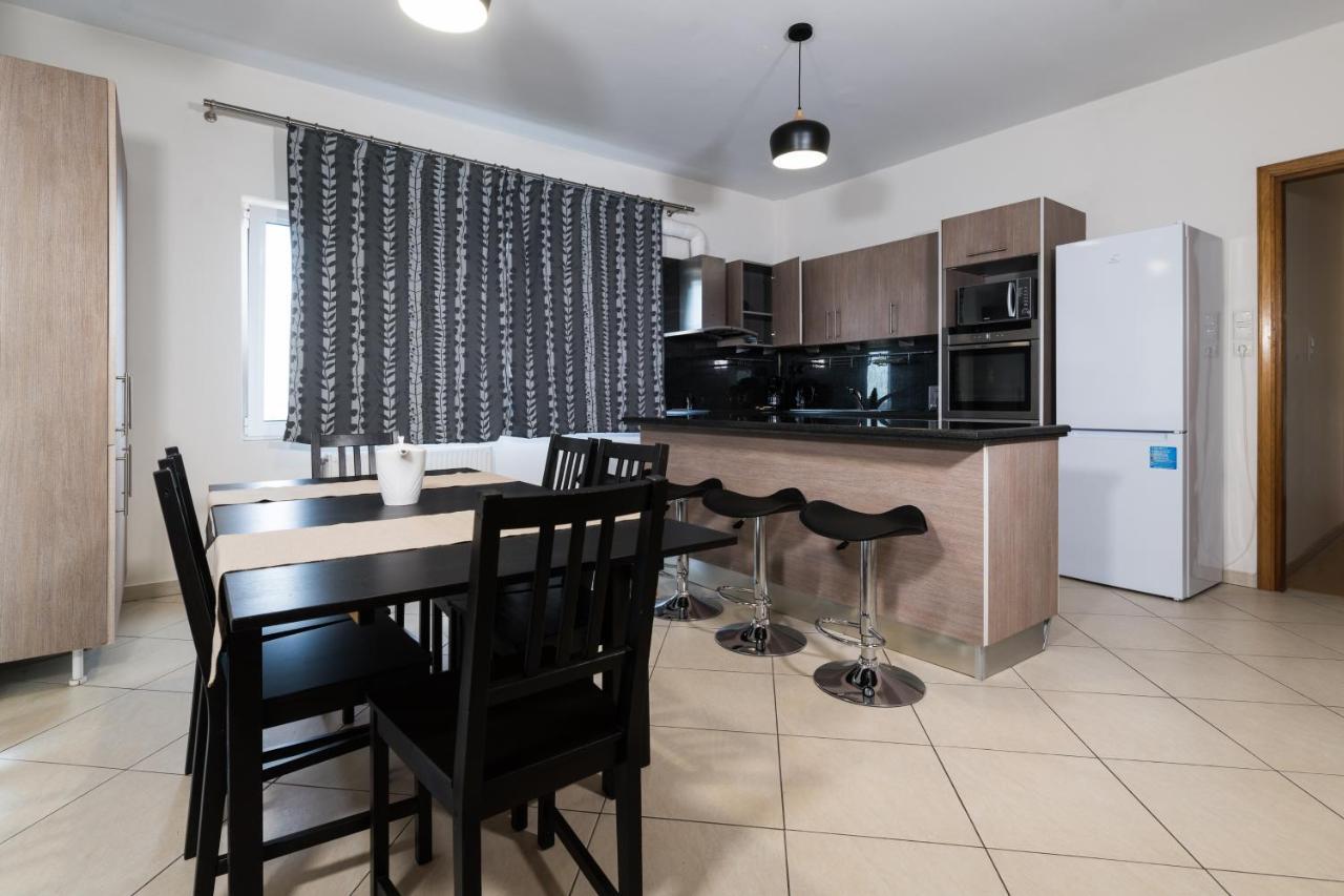 Alexander Apartments Airport Spáta 외부 사진